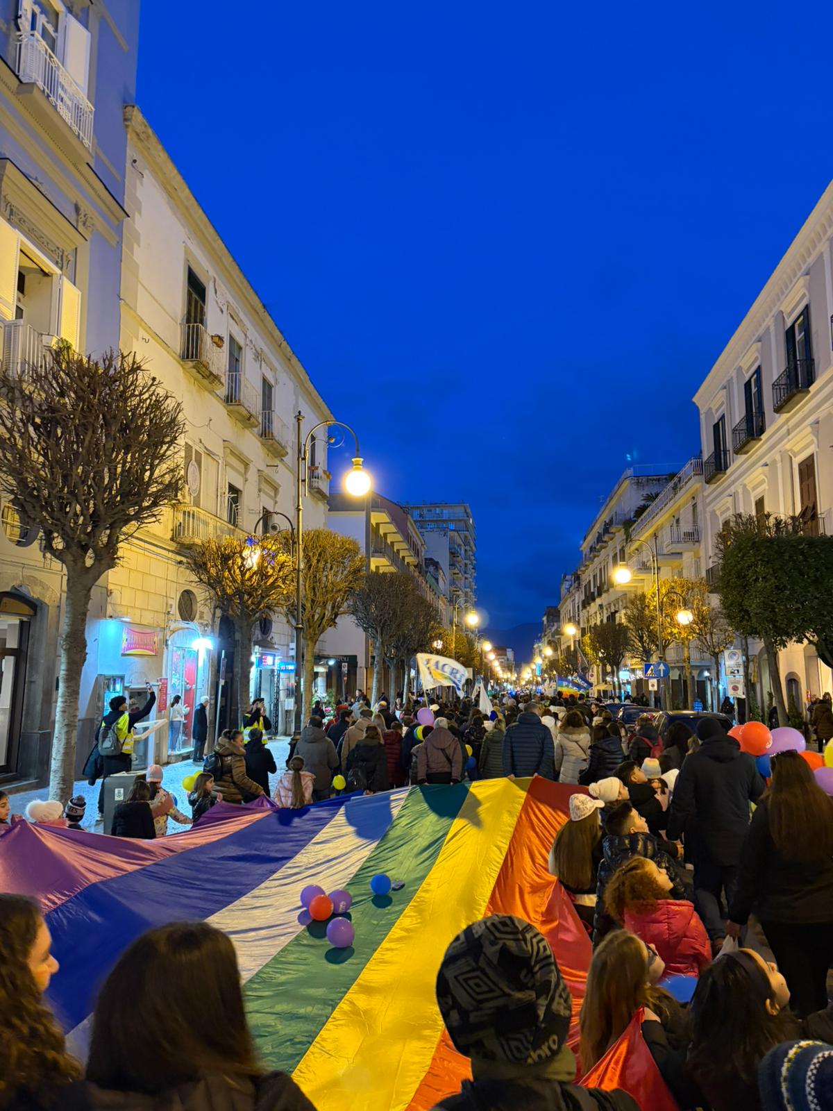 Pace: il vescovo Marino dà il via alla marcia dell'Ac diocesana a Torre Annunziata 