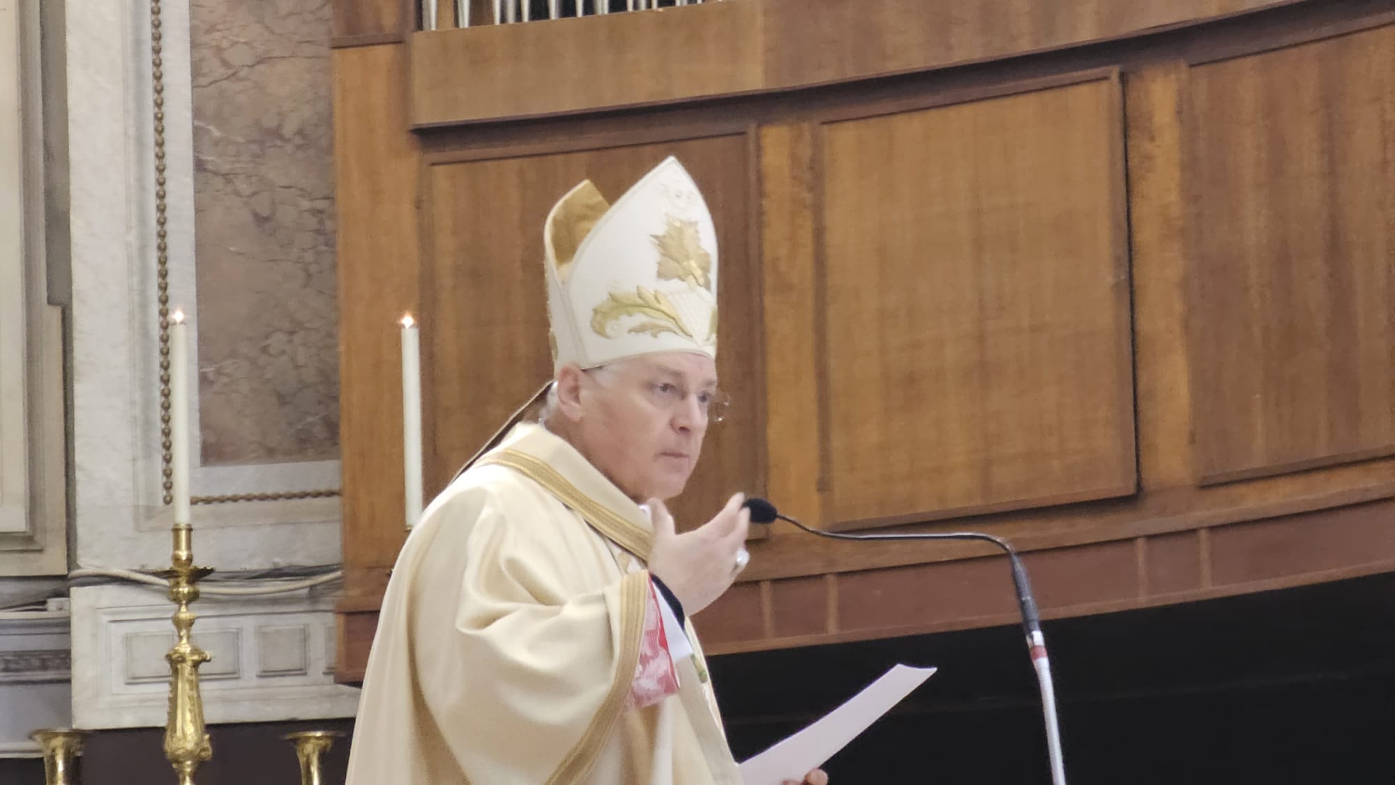 Sparatoria a Sant'Anastasia: il dolore del vescovo Marino